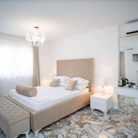 Urban Suites & * 莫斯塔尔