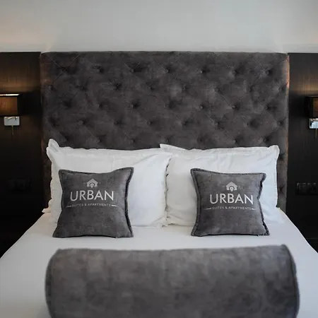公寓 Urban Suites & *