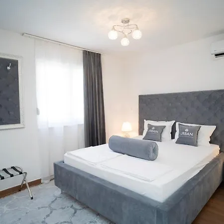 Apartment Urban Suites &