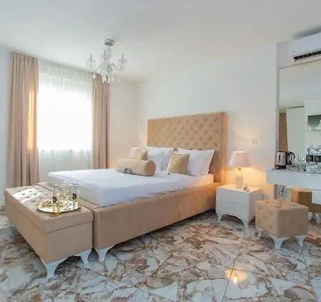 Urban Suites & Apartment *