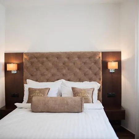 Apartment Urban Suites &